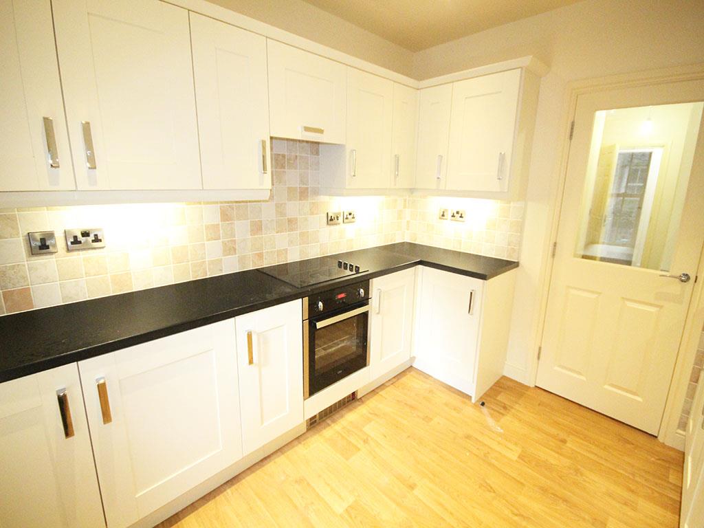 2 bedroom apartment To Let in Barnoldswick - 2016-01-14 10.35.54.jpg